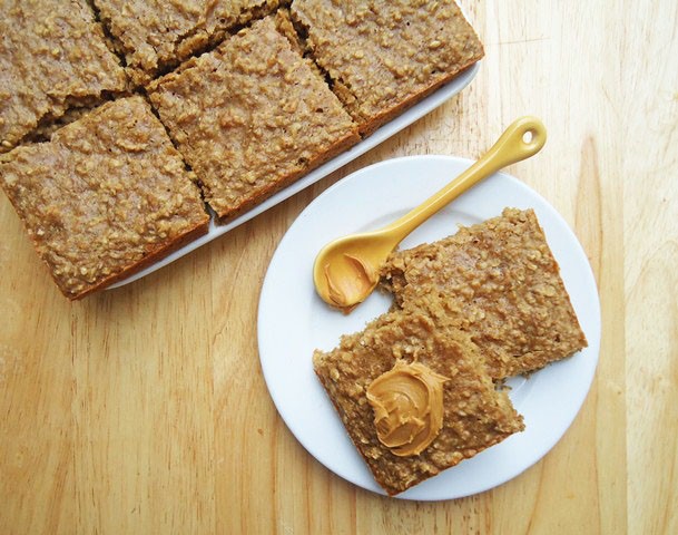 PB banana oatmeal bars