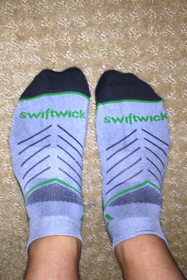 Zero Vibe Swiftwick socks / runladylike.com