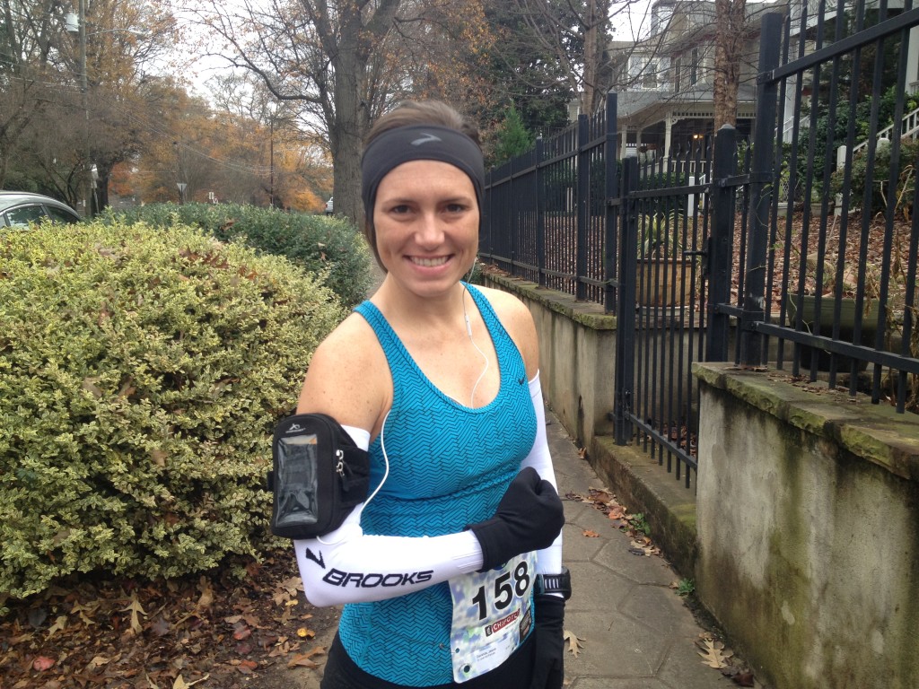 Run Happy Stocking Stuffer Giveaway: Brooks Running Accessories for winter on runladylike.com