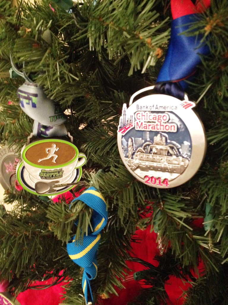 race medal christmas tree on runladylike.com