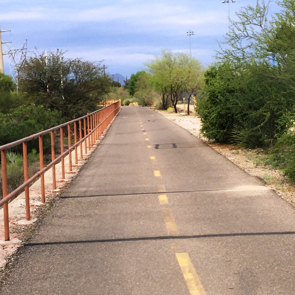 Running in Tucson on runladylike.com