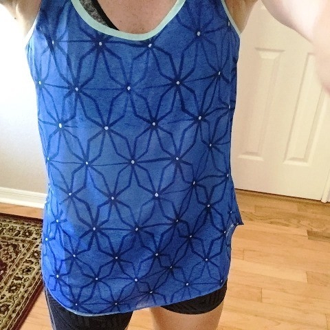 Brooks Versatile Lite Tank on runladylike.com