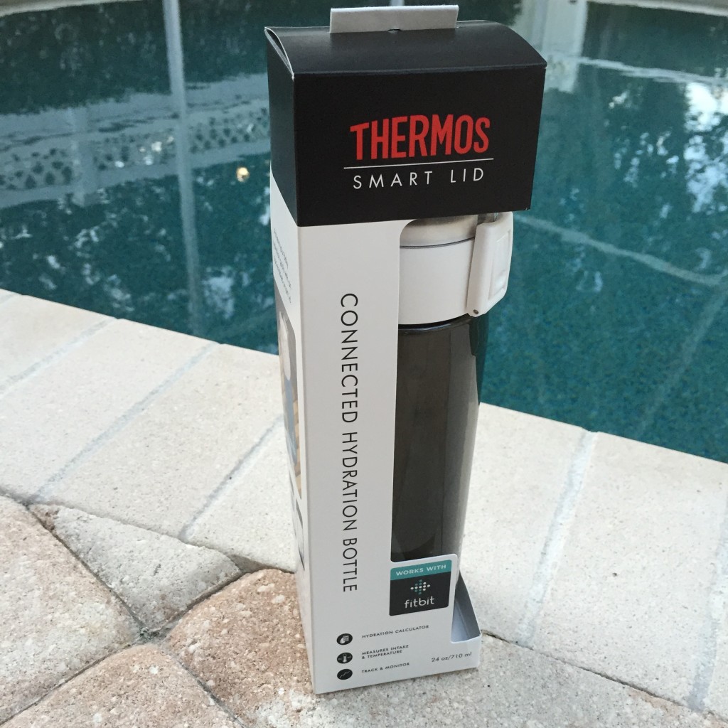Thermos Connected Hydration Bottle with Smart Lid review on runladylike.com