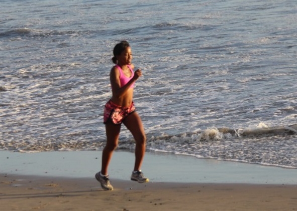 Friday FITspiration: Nat Runs Far