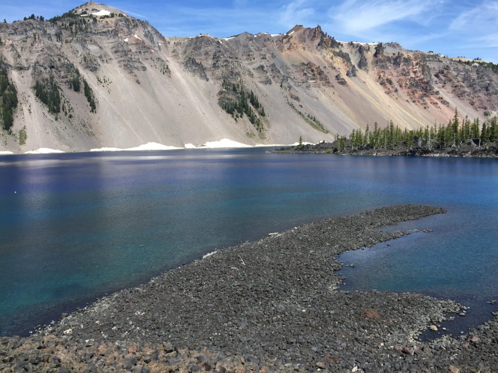 Your guide to Crater Lake National Park from runladylike.com